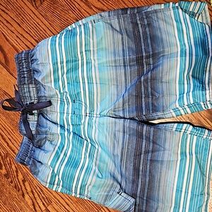 Kanu Surf board shorts.Small